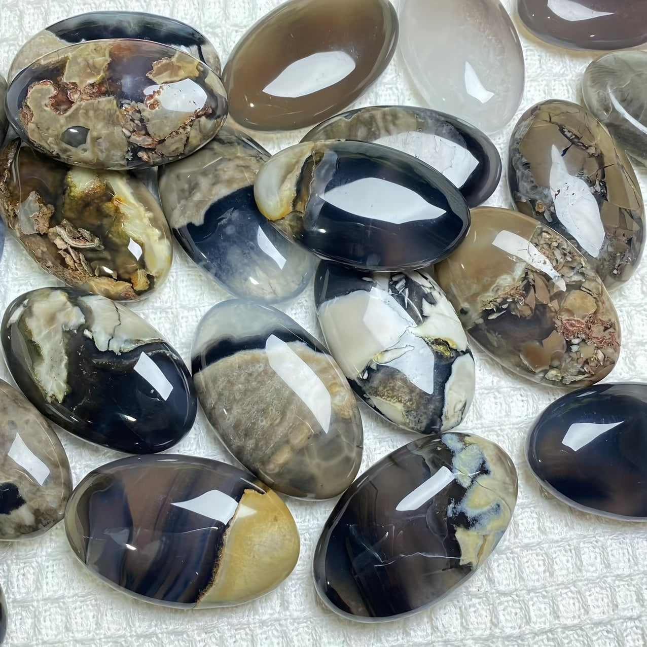 Флуоресцентный вулканический агат пальма для домашнего декора, ультрафиолетово-реактивный камень