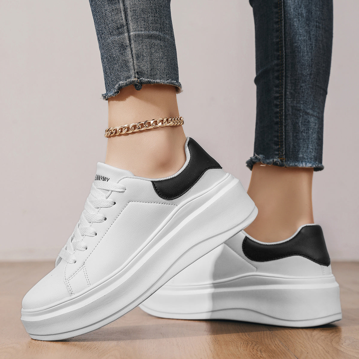 Women's Casual White Low Top Sneakers with Thick Sole and Lace-Up Design