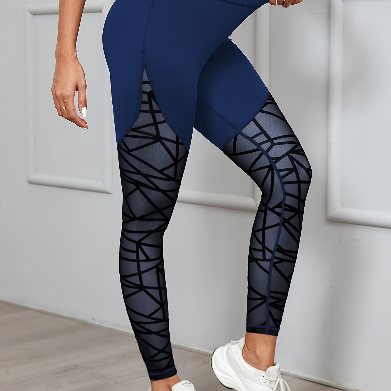Women's High Waist Geometric Mesh Leggings for Yoga and Fitness Medium Stretch Polyester