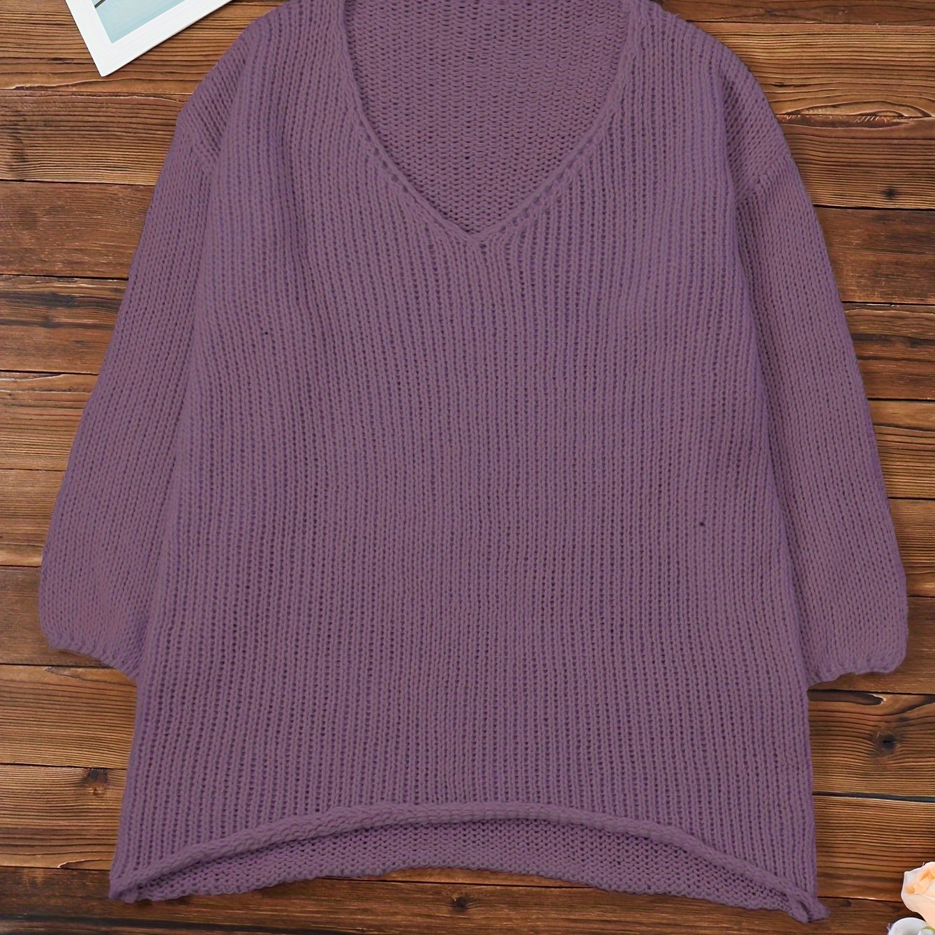 Women's Plus Size Casual V-Neck Oversized Sweater in Solid Color
