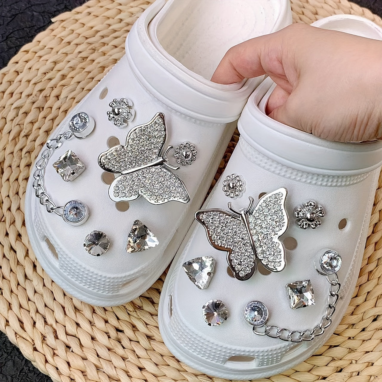 Women Shoe Accessories Set 14/16pcs Bone Butterfly Sunflower Chains for Hole Shoes