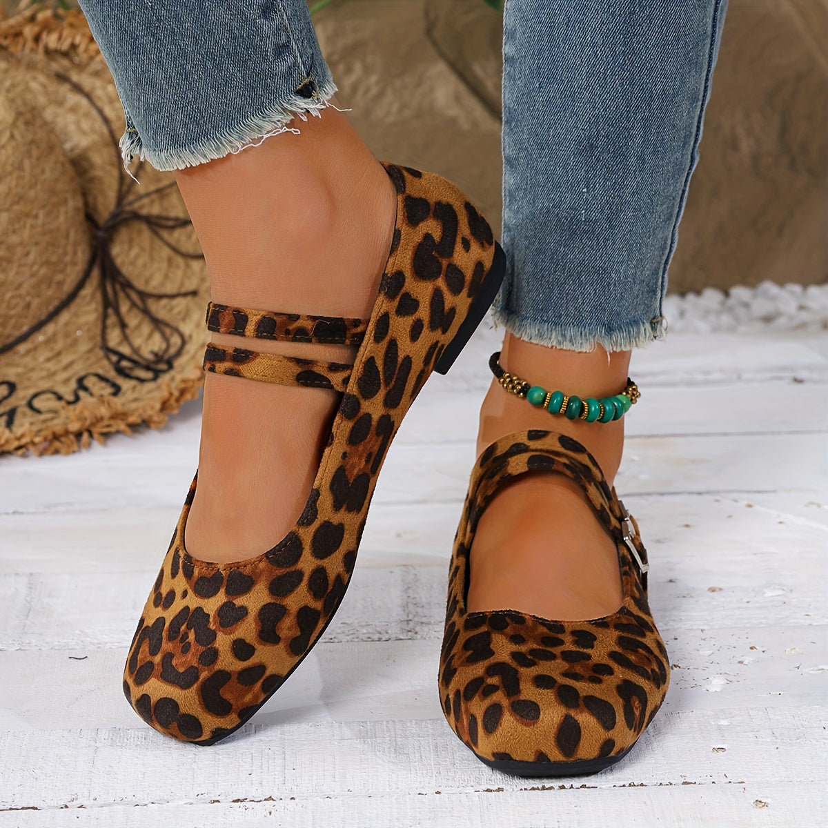 Women’s Leopard Print Slip-On Loafers Vintage Style Flat Shoes