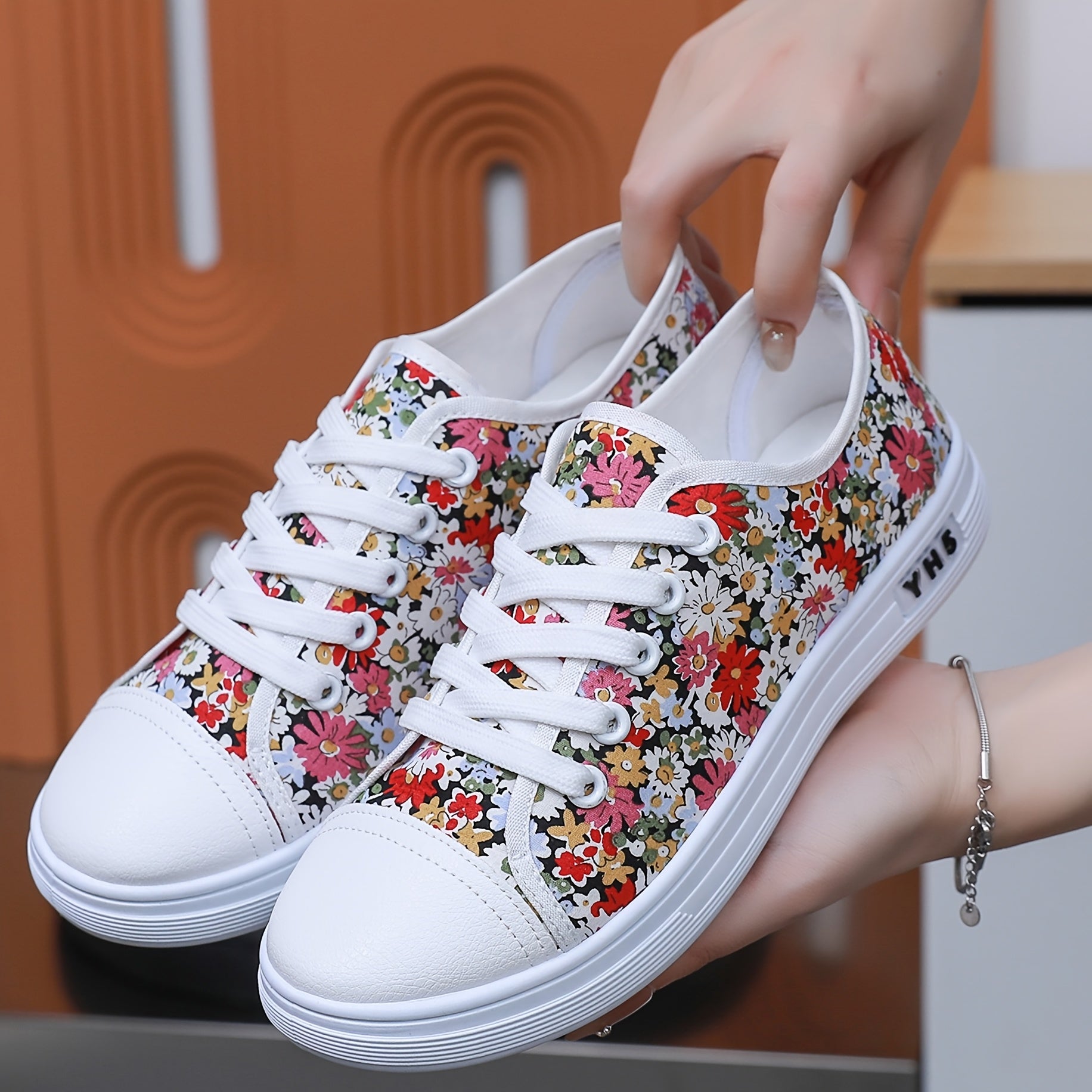 Women's Floral Breathable Flat Sneakers with Non-Slip PU Outsole Summer Casual