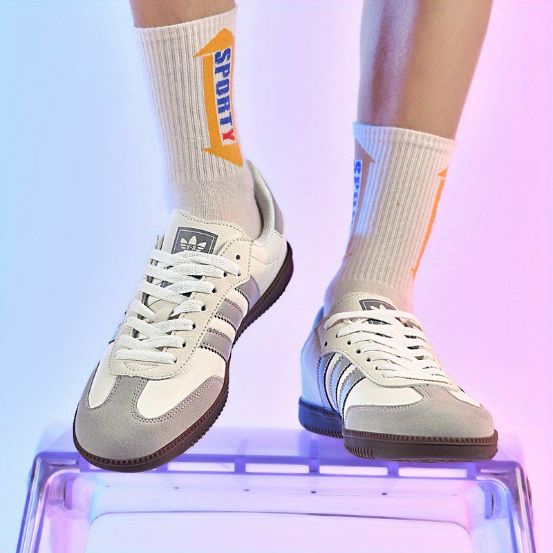 Unisex Low Top Casual Sneakers Breathable Mesh Rubber Sole