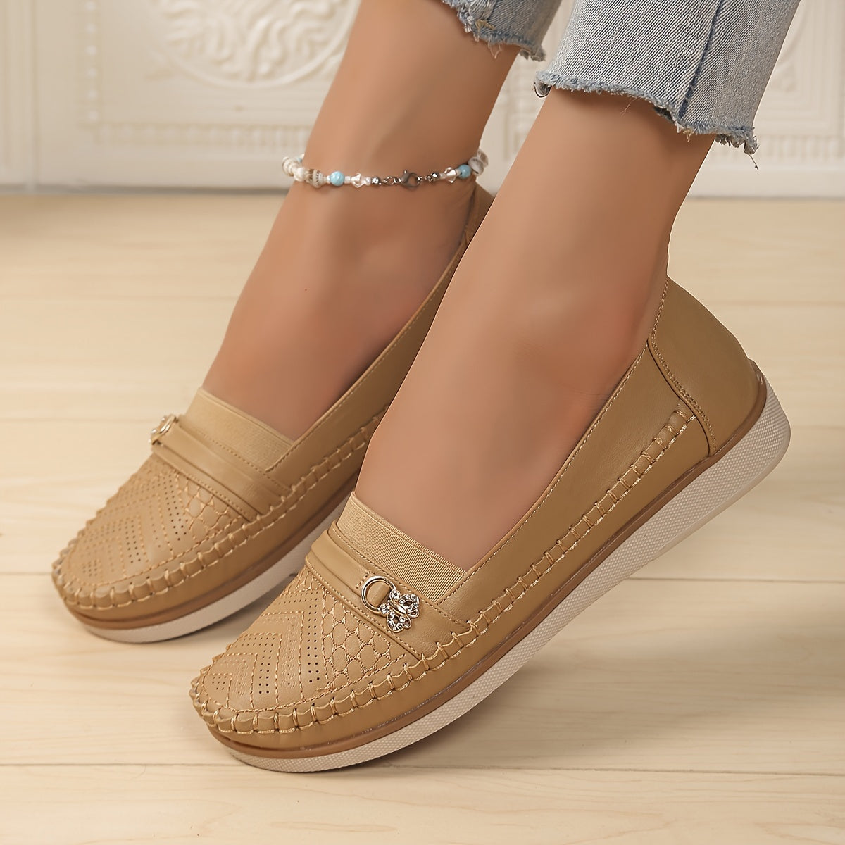 Women's Slip-On Loafers PU Upper Retro Solid Color Casual Shoes