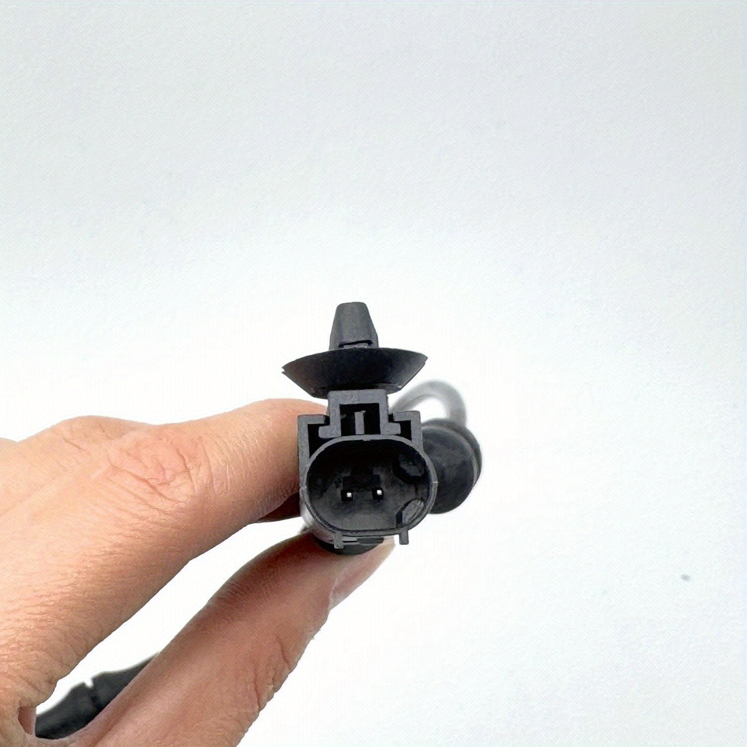 Left Rear ABS Sensor for Compact Car 2014-2020 Part Number 8030005AAF0000