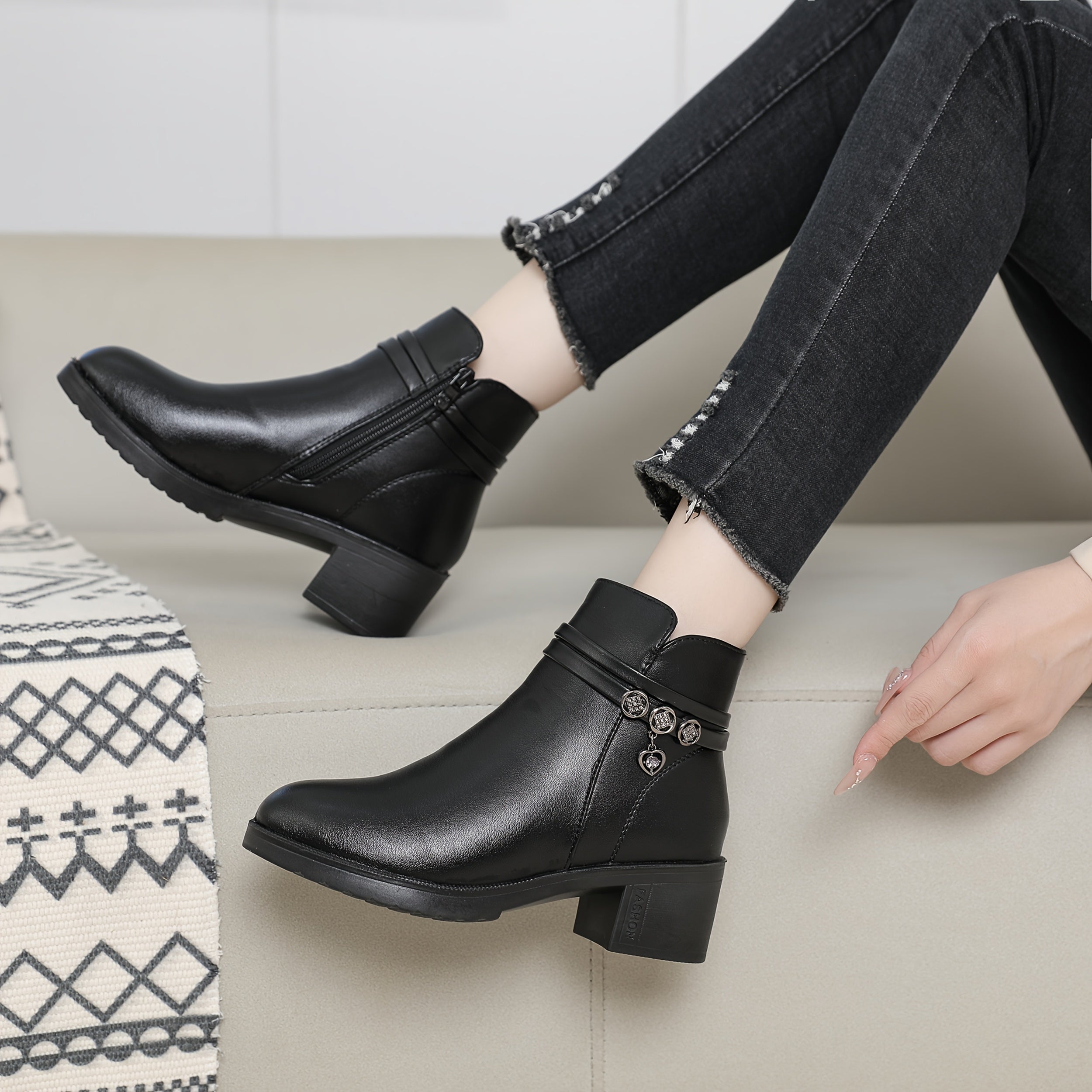 Женские ботинки из искусственной кожи на каблуке с платформой, боковой молнией, противоскользящей подошвой