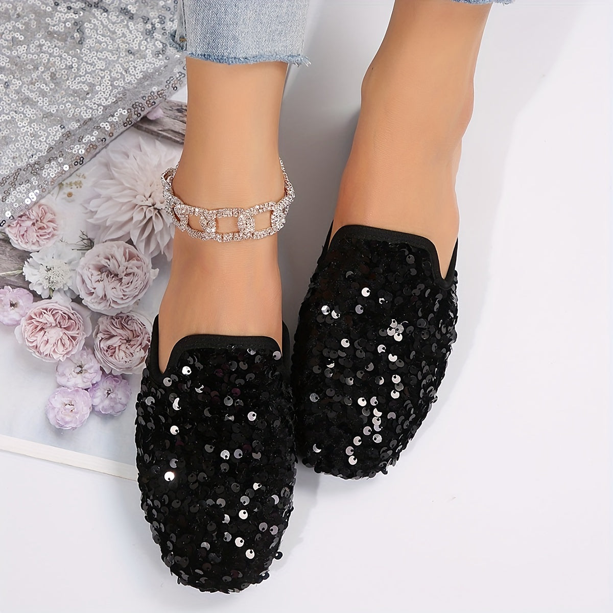 Women's Sequin Flat Shoes with Round Toe Slip-On Lightweight Fabric