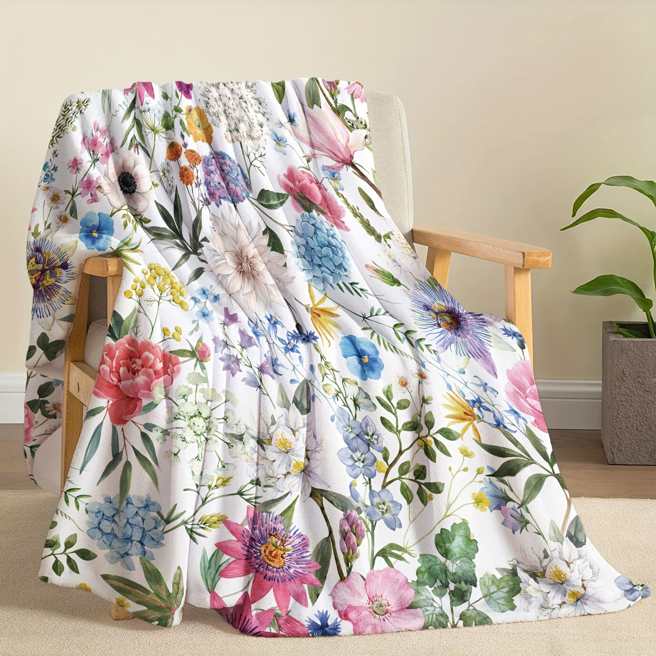 Cozy Flower Print Blanket for Girls and Adults Soft Warm All-Season Bedding