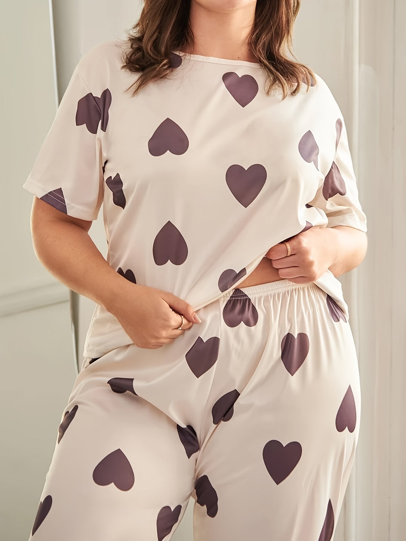 Пижама для женщин больших размеров с принтом сердечек, короткий рукав, топ и штаны, осень-зима, полиэстер