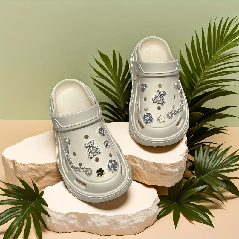Ladies Summer Fashion Hole Shoes with Decorative Illustrations and Interchangeable Accessories