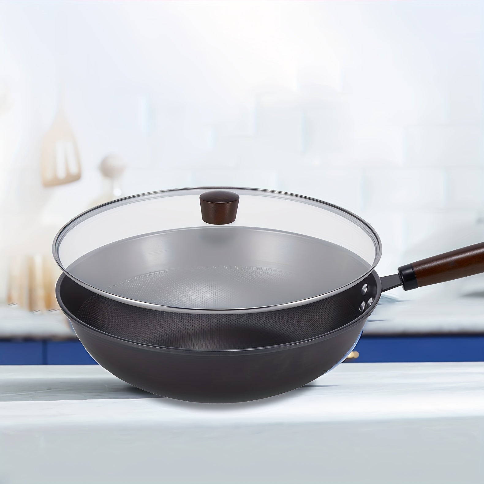 Cast Iron Wok with Wooden Handle for Stir Fry Deep Frying Uncoated Non-Stick