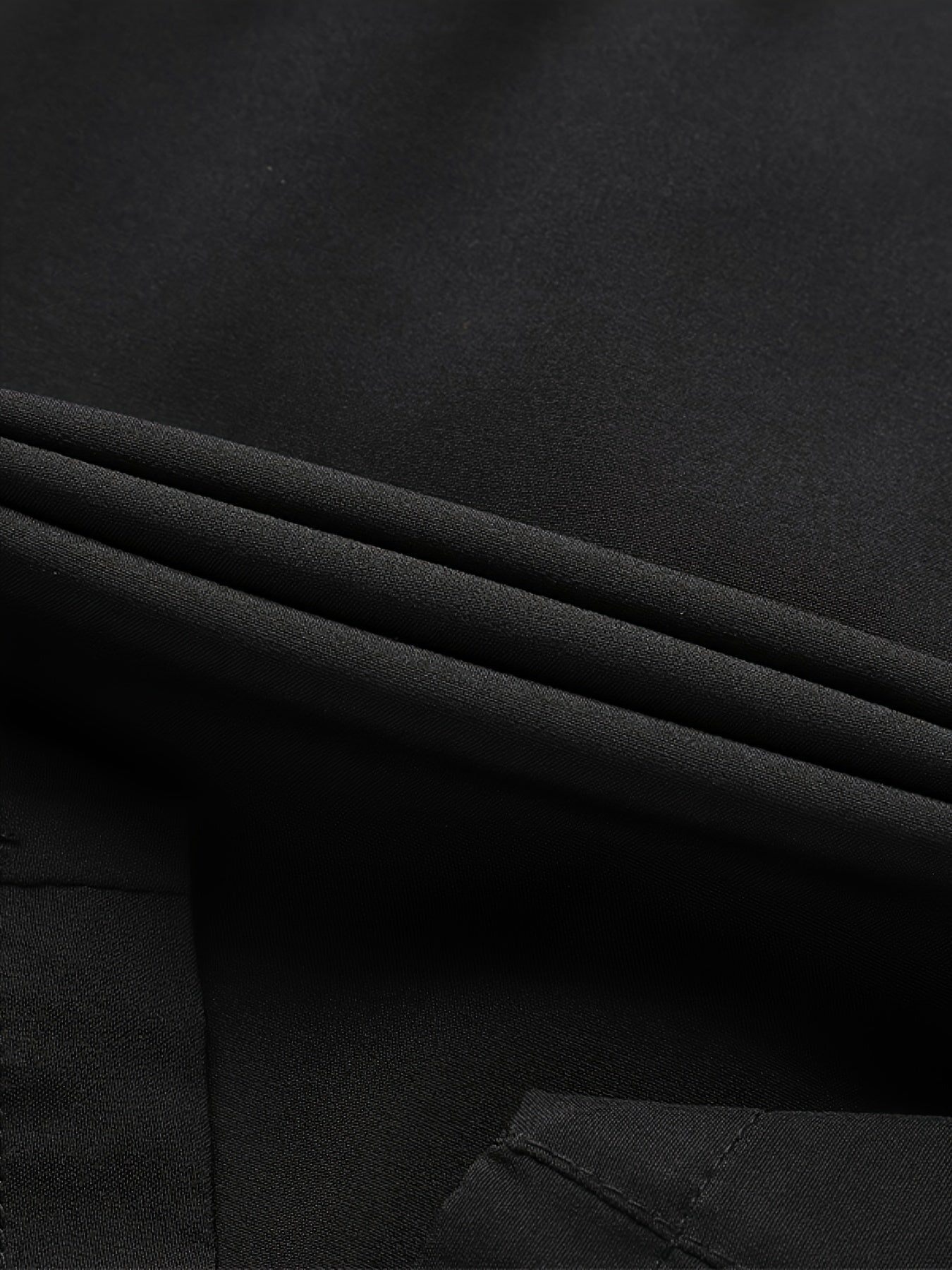 Men's Plus Size Casual Sports Shorts Quick Dry Breathable Stretch Zipper Pockets