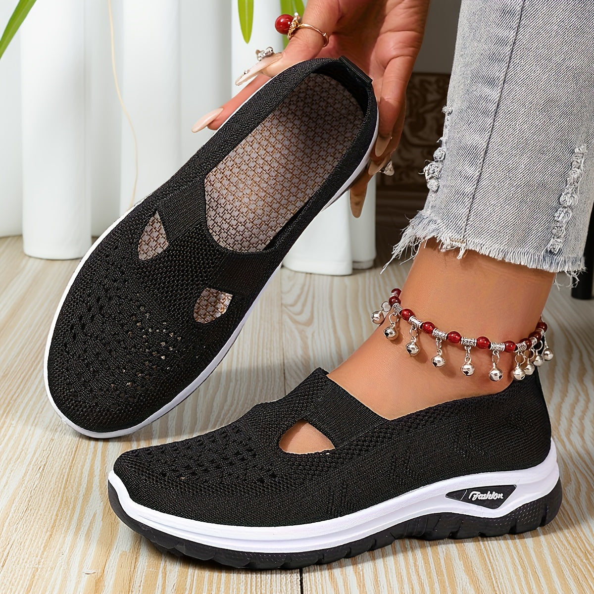 Ayollar uchun nafas oladigan slip-on kundalik sport poyabzali yengil mato PVC taglik bilan, barcha mavsum uchun qulaylik