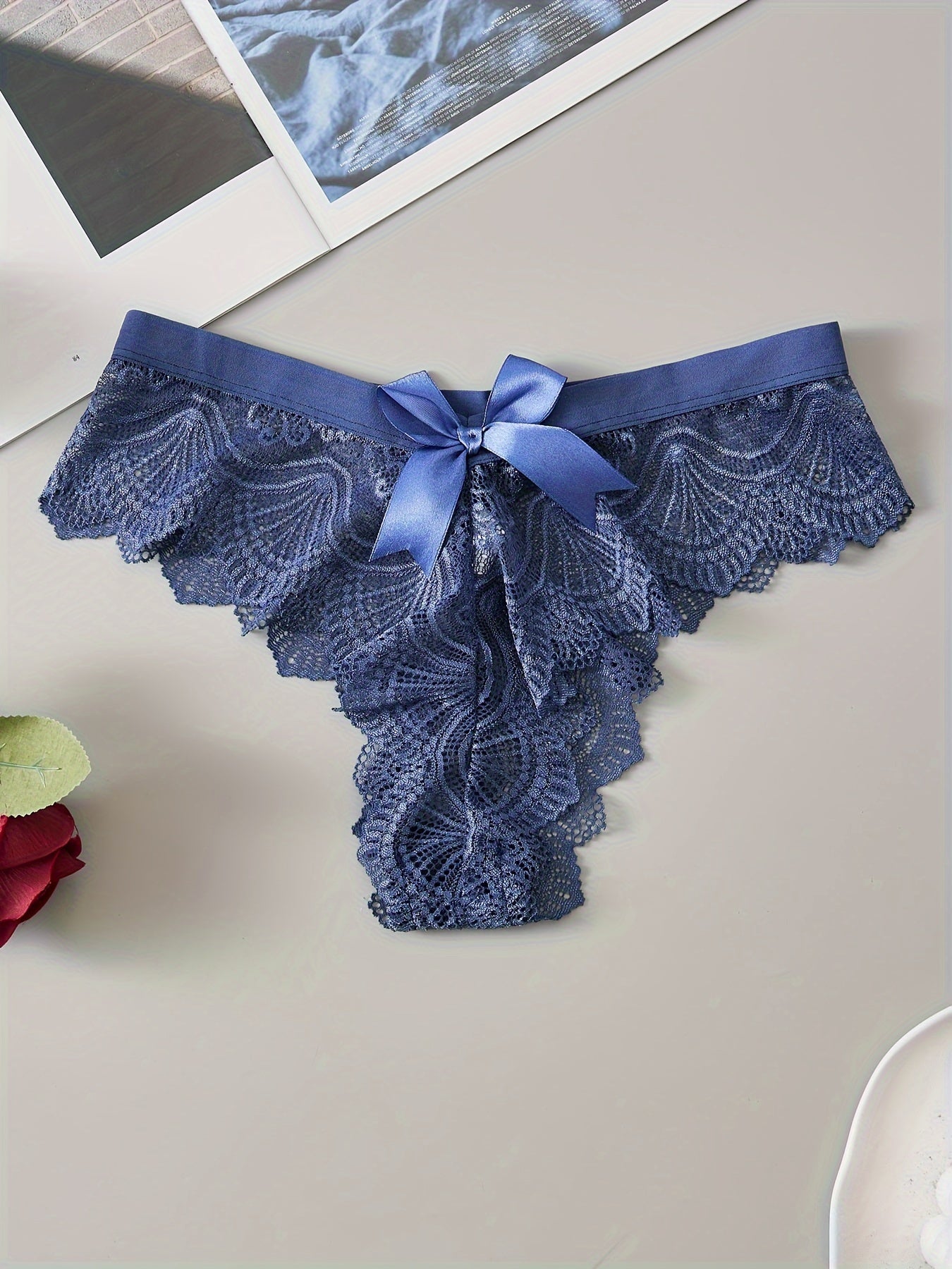 Women's Breathable Lace Briefs with Bows Comfortable Lingerie