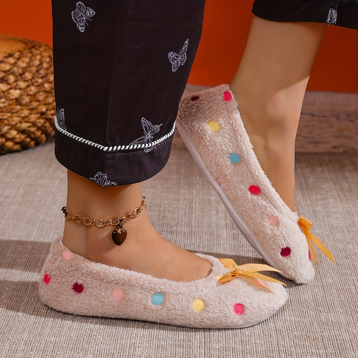 Women Polka Dot Slip-On Shoes Plush Indoor Home Non-Slip Gray Pink Brown