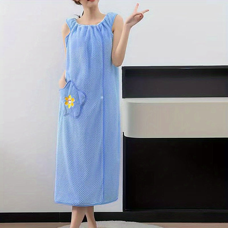 Hashamatli koral fliys ayollar uchun hammom sochiq koftasi, qo'shimcha uzun, ultra-sorbent, yelkasiz va gullar bilan cho'ntakli. Uyda foydalanish uchun mukammal, ko'k yoki yashil rangda.