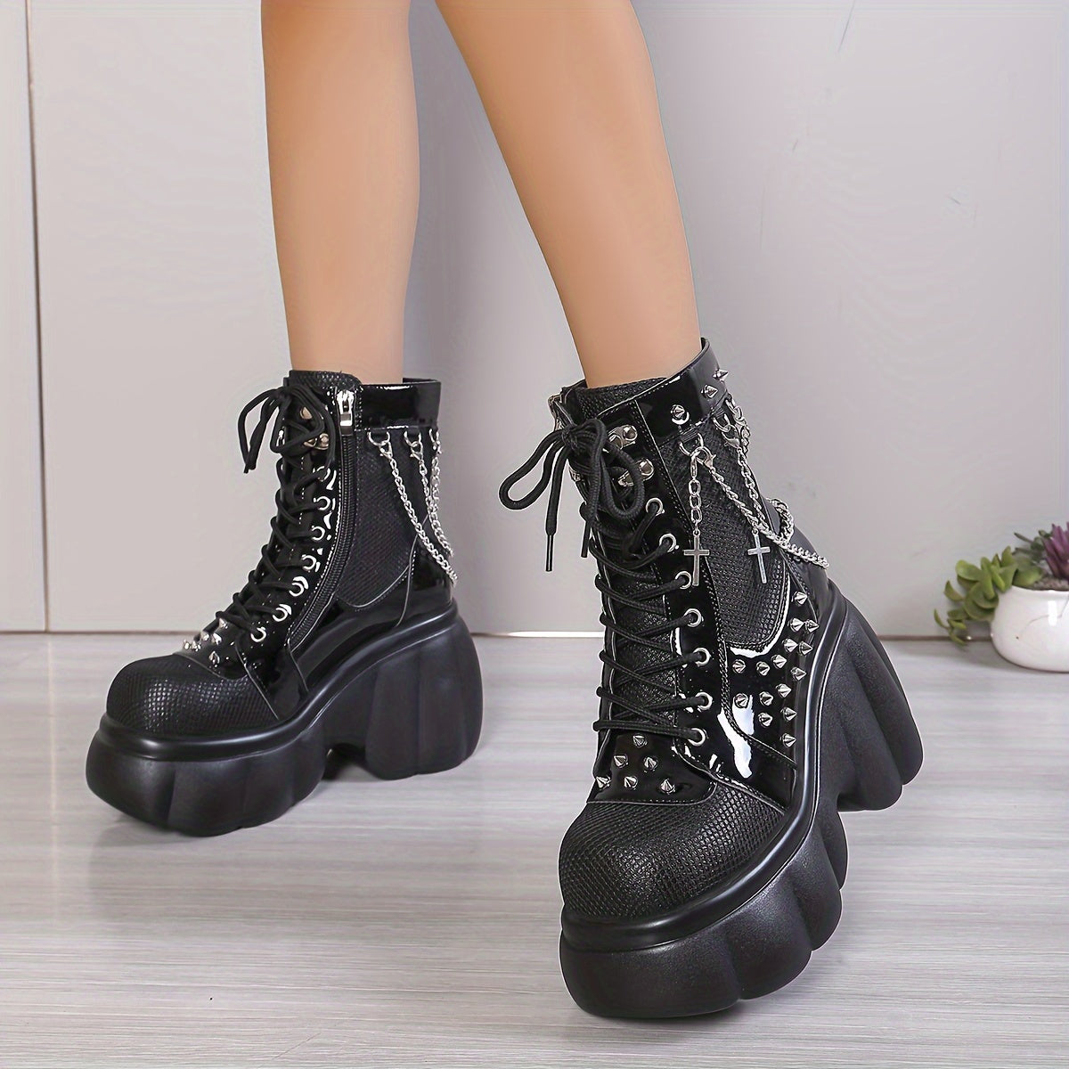 Women's Platform Ankle Boots Zipper Closure Round Toe Thick Sole