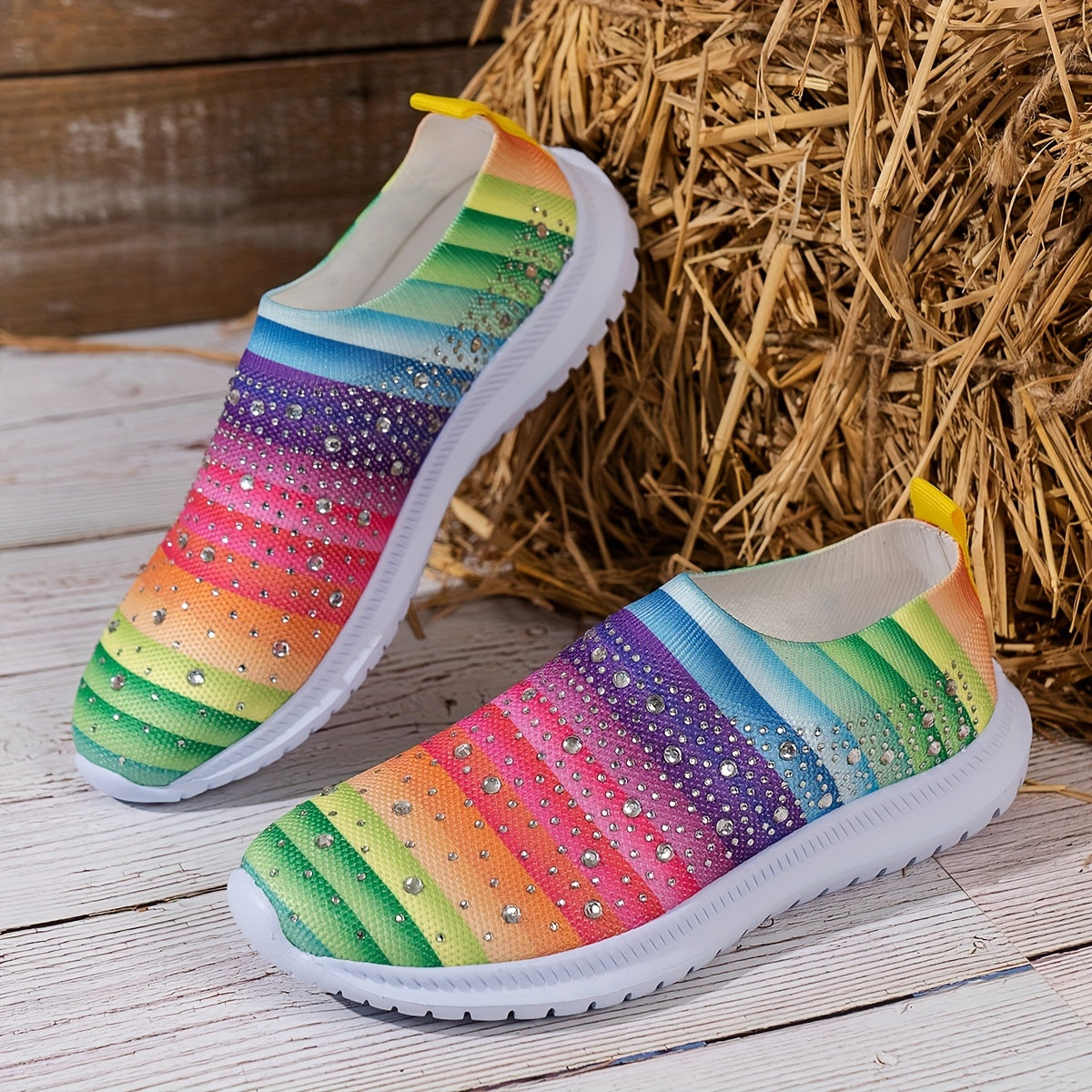 Women's Solid Color Round Toe Slip-On Casual Sneakers All-Season Fabric