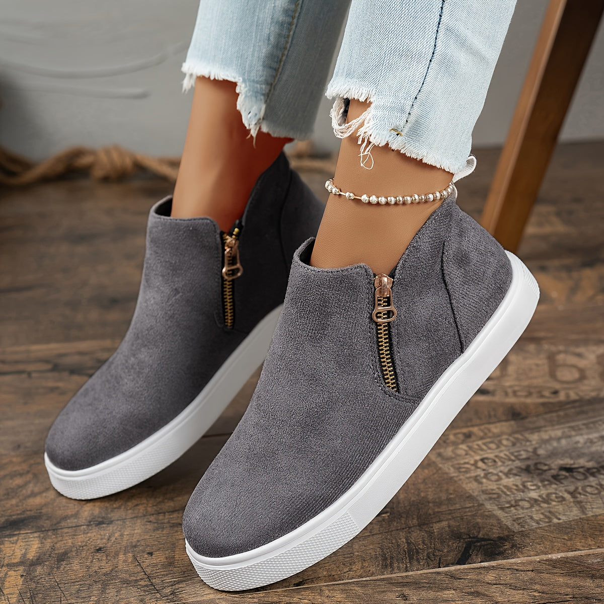 Women's Ankle Boots Retro Solid Color Flat Boots with Side Zipper