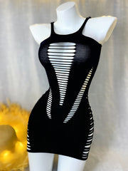 Jozibali Gu yengsiz bodycon ko'ylagi, musiqa festivallari yoki ta'tillar uchun ideal. Yuqori cho'ziluvchan trikotaj mato, bo'sh dizayn va mustahkam rangli poliamid qoplama. Mukammal plyaj kiyimi suzish uchun