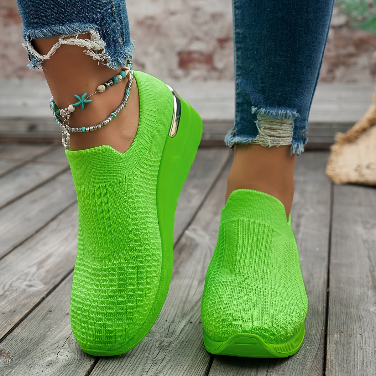 Women's Slip-On Sneakers Lightweight Breathable Mesh Casual Shoes