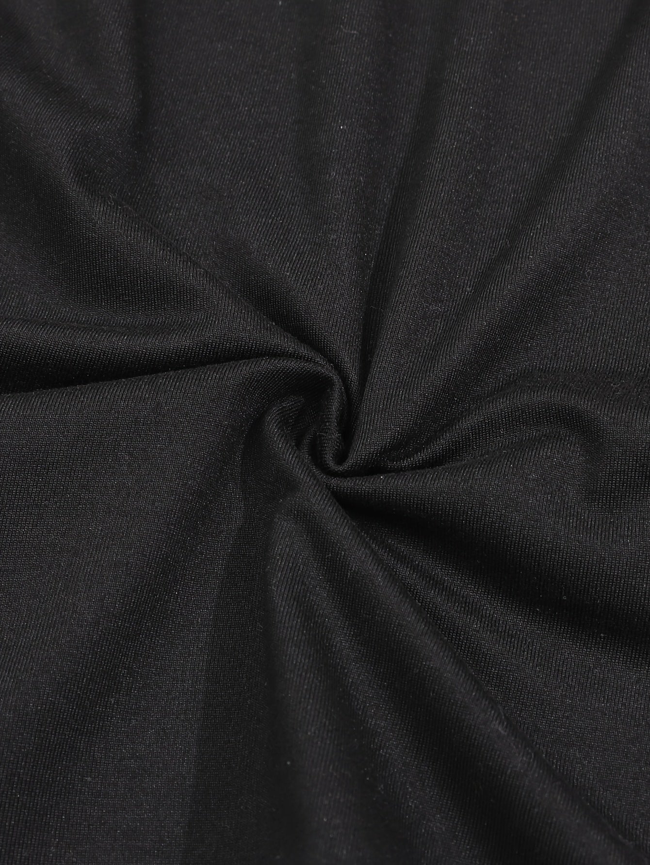 Женские боди-шорты из ткани дакрон и спандекс, обеспечивающие легкую поддержку без подкладки и с полиэстеровой подкладкой.