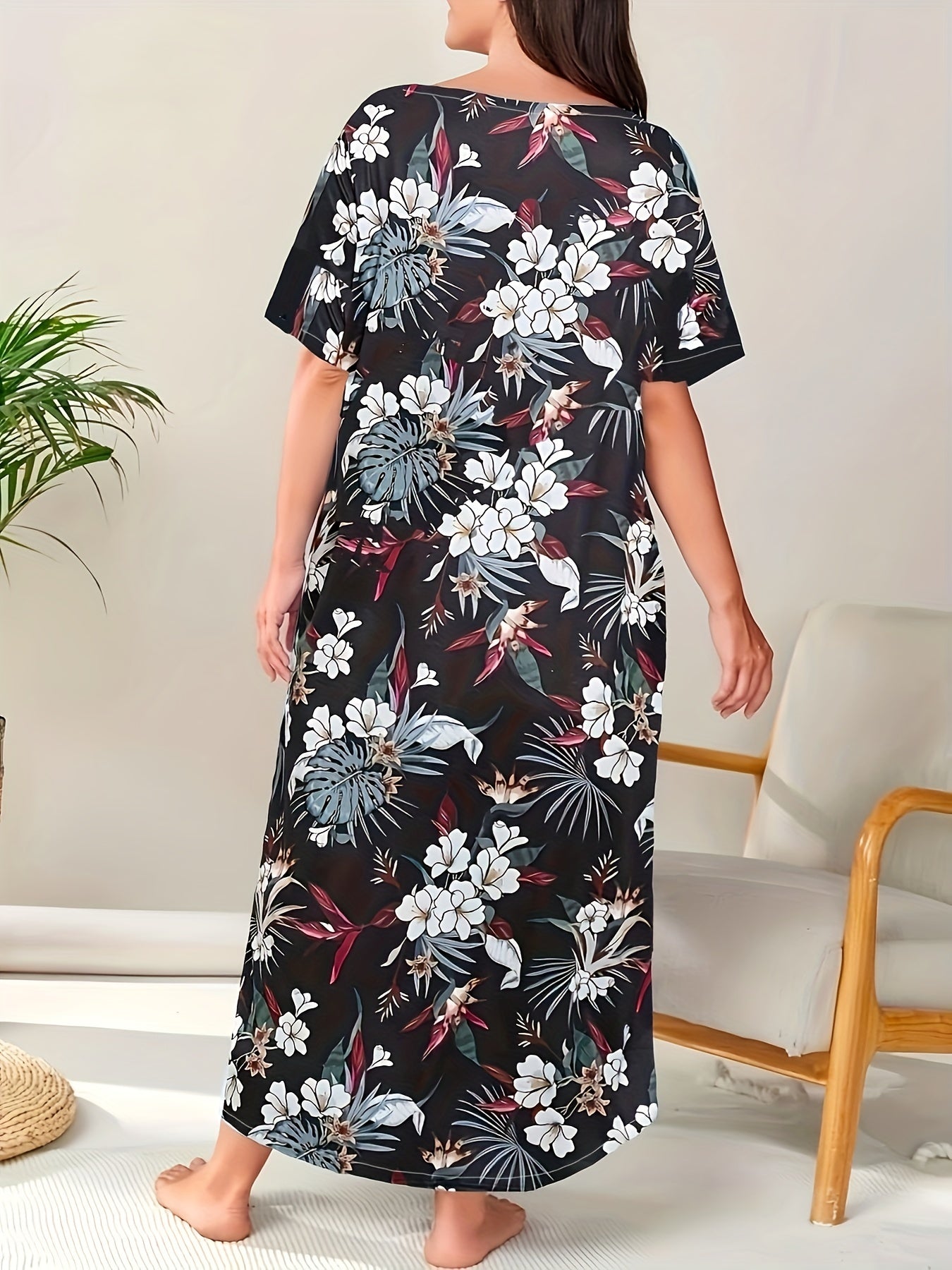 Plus Size Floral Nightgown Polyester Spandex Sleepshirt All-Season Comfortable
