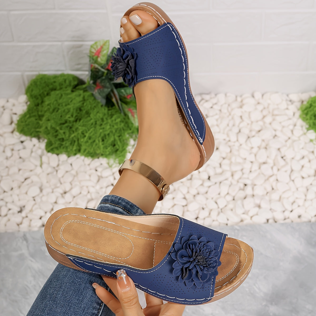 Women's Floral Wedge Sandals White Open-Toe Slip-On Low Heel Summer