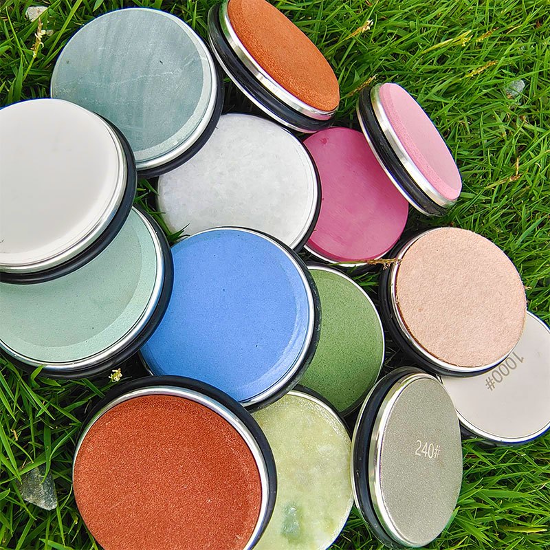 User-friendly rolling knife sharpener kit with dual angle sharpening corundum stone metal construction