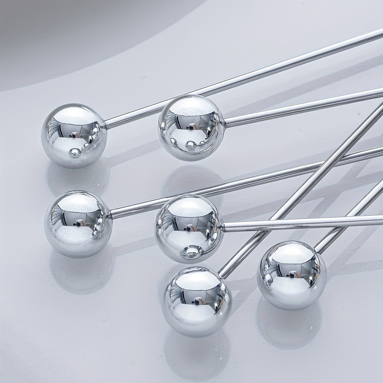 Golden and Silver Round Dessert Spoons for Coffee Cake and Snacks