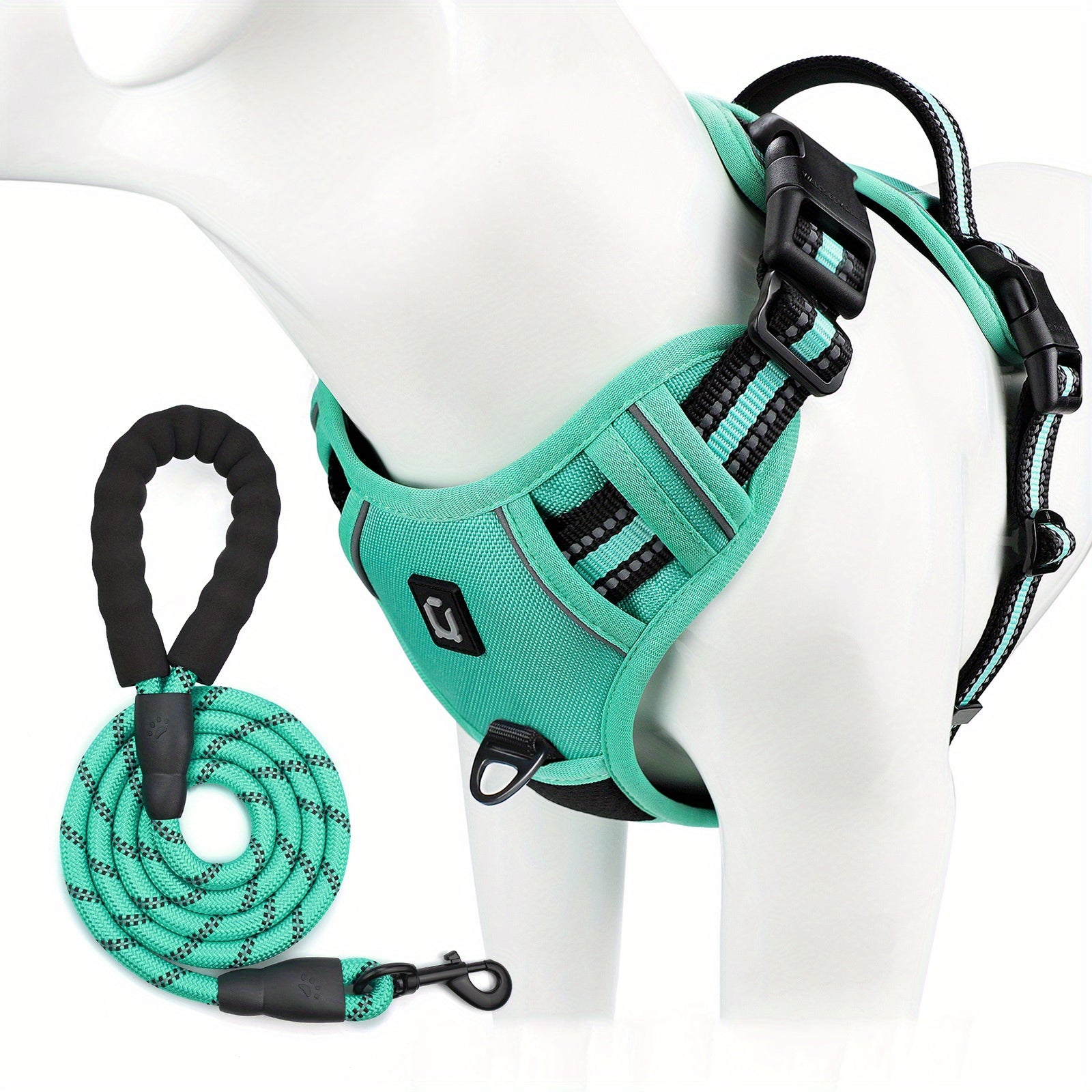 Turli ranglarda mavjud bo'lgan mustahkam aks ettiruvchi itlar uchun belbog' va tutqich to'plami, barcha o'lchamdagi itlar uchun mos. 152.4 sm tutqichni o'z ichiga oladi. Faqat qo'l bilan yuvish.