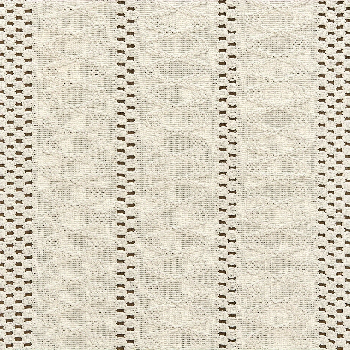 Bohemiya chiziqli linin stoli qoplamasi, bog'langan tassellar bilan, ovqatlanish yoki oshxona bezaklari uchun