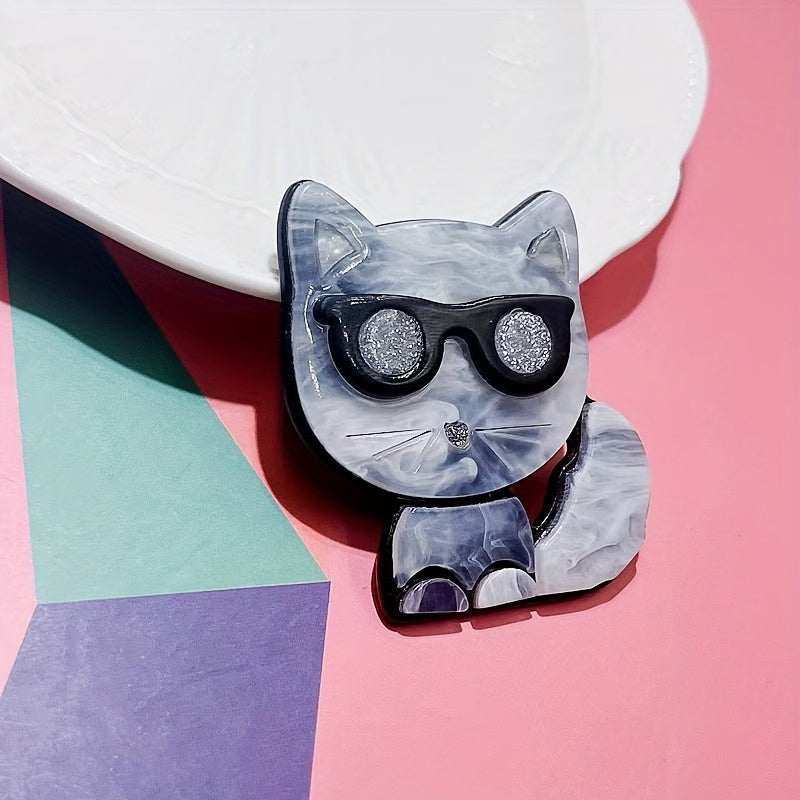 Animal Brooch Pin for Women and Girls with Glasses Stylish Cartoon Cat Accessory