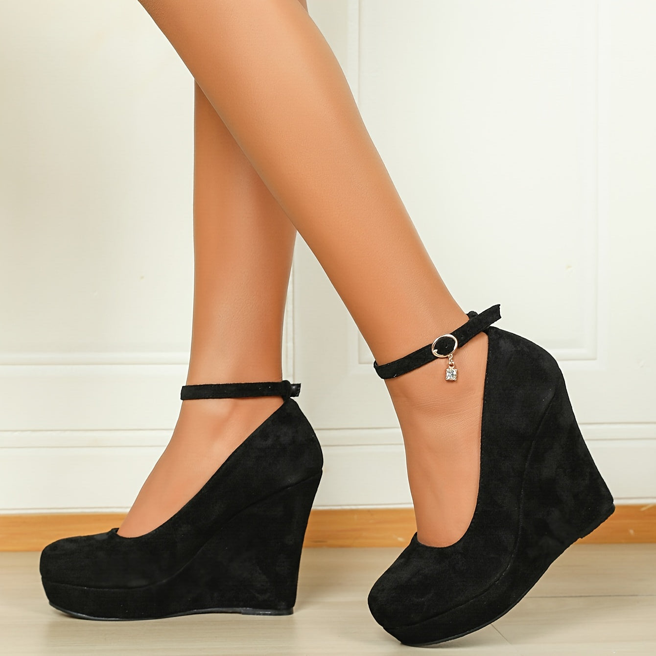 Women's Solid Color Wedge Heel Shoes Platform Pumps with Buckle Strap