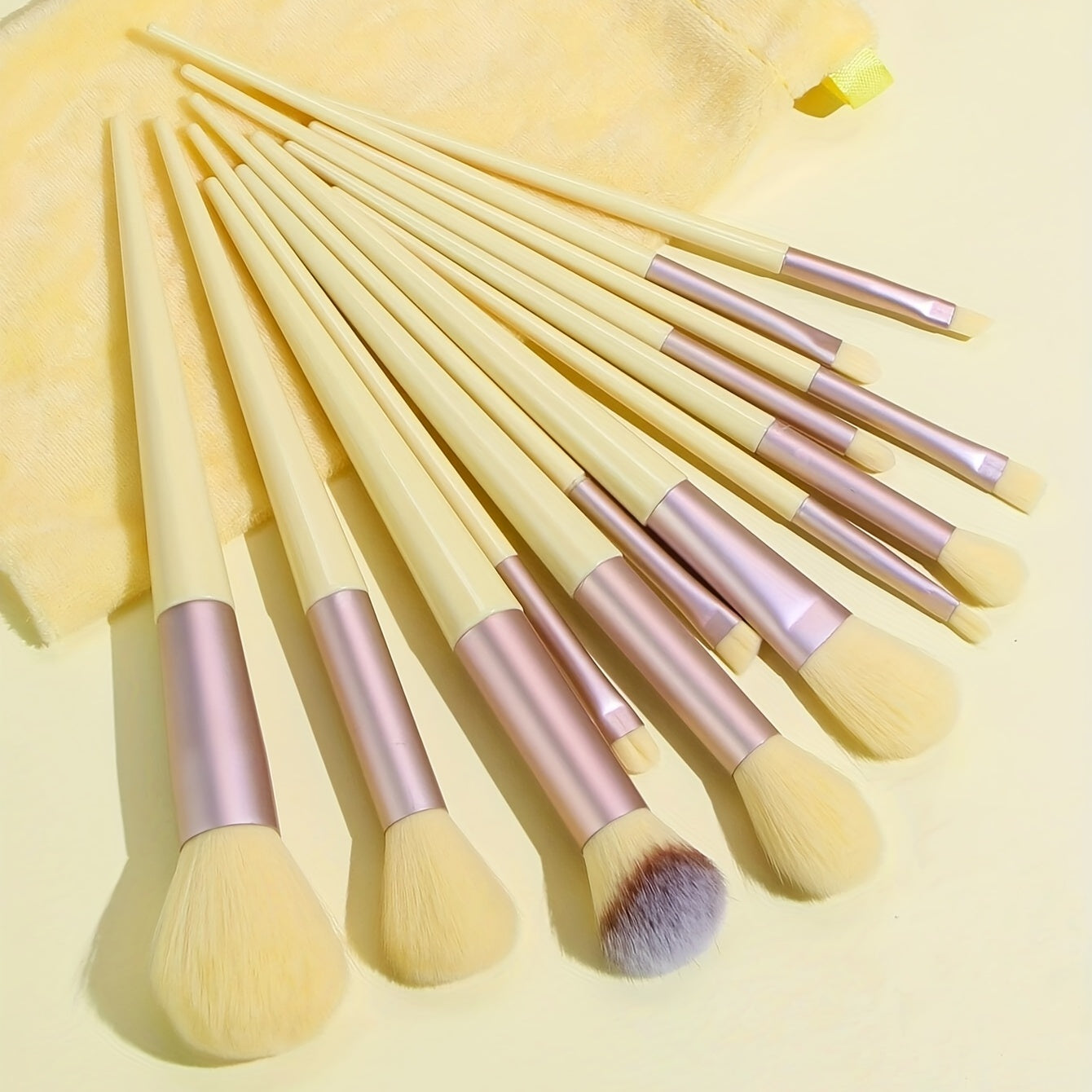 13Pc Soft Fluffy Makeup Brush Set Including Sponges for Face Eyeshadow Blending