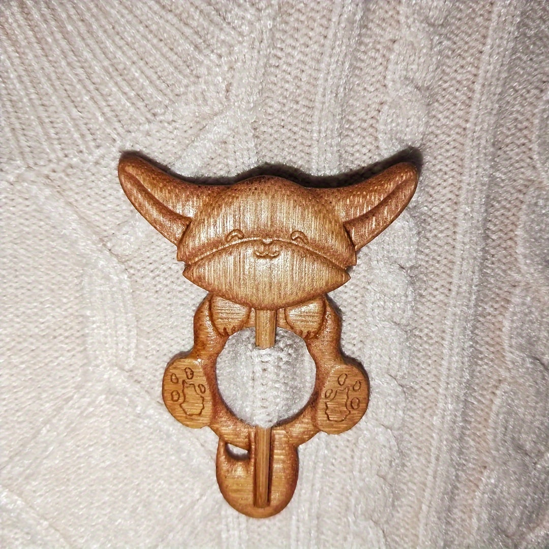 Wooden Animal Pattern Brooch Pin DIY Craft Badge for Shawl Scarf Accessories