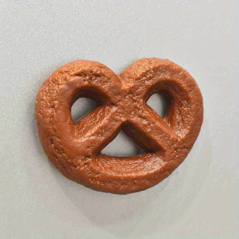 Nine-Piece Magnetic Cookie-Shaped Refrigerator Stickers Decorative Message Board for Back-to-School