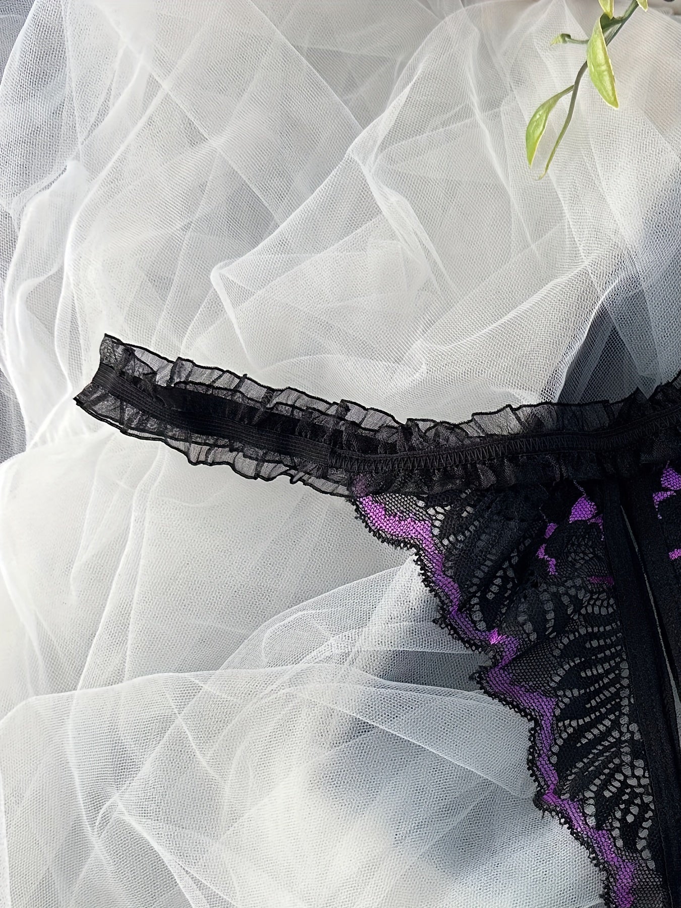 Women's Low Waist Lace Panties with Open Crotch and Charm Design