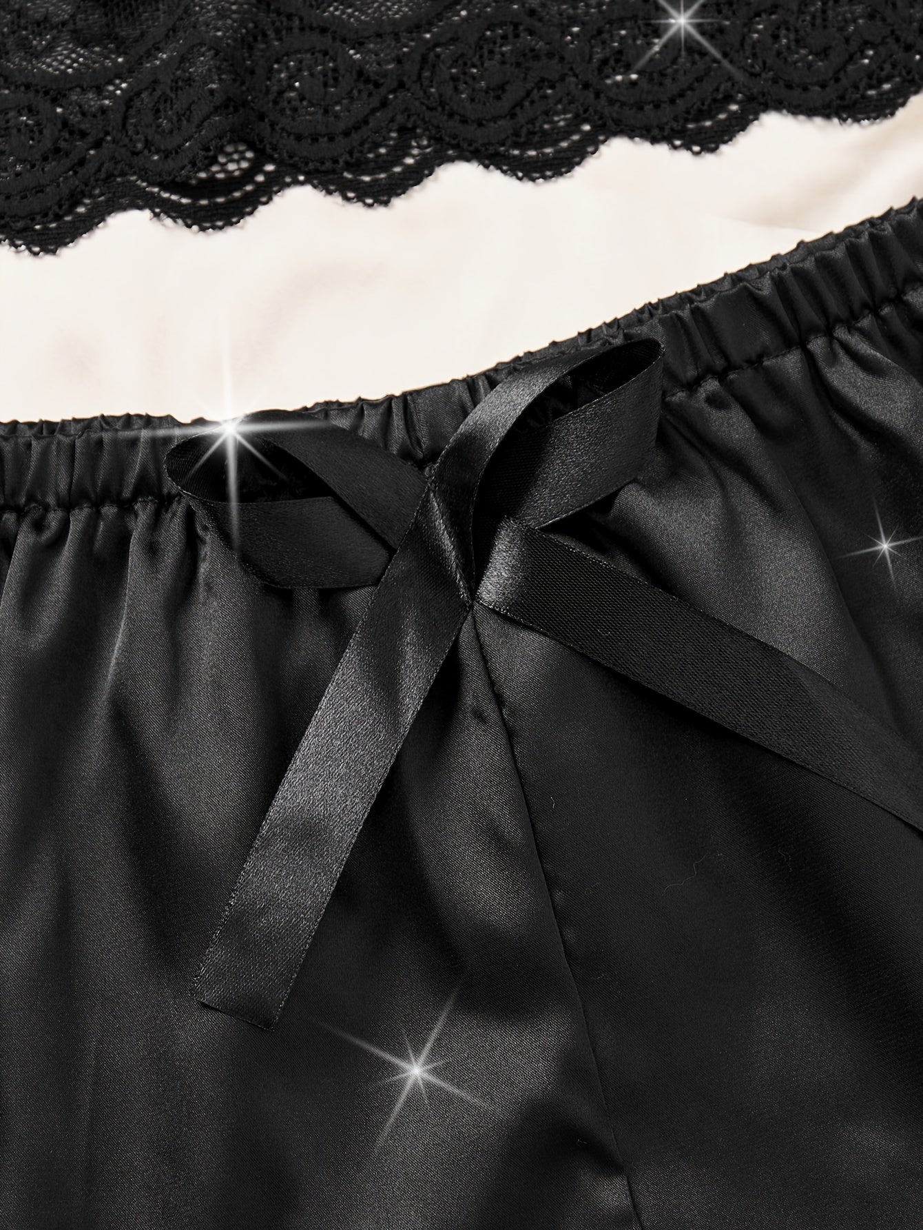 Women's Leopard Print Lingerie Set with Colorblocking and Lace Contrast Bra and Shorts