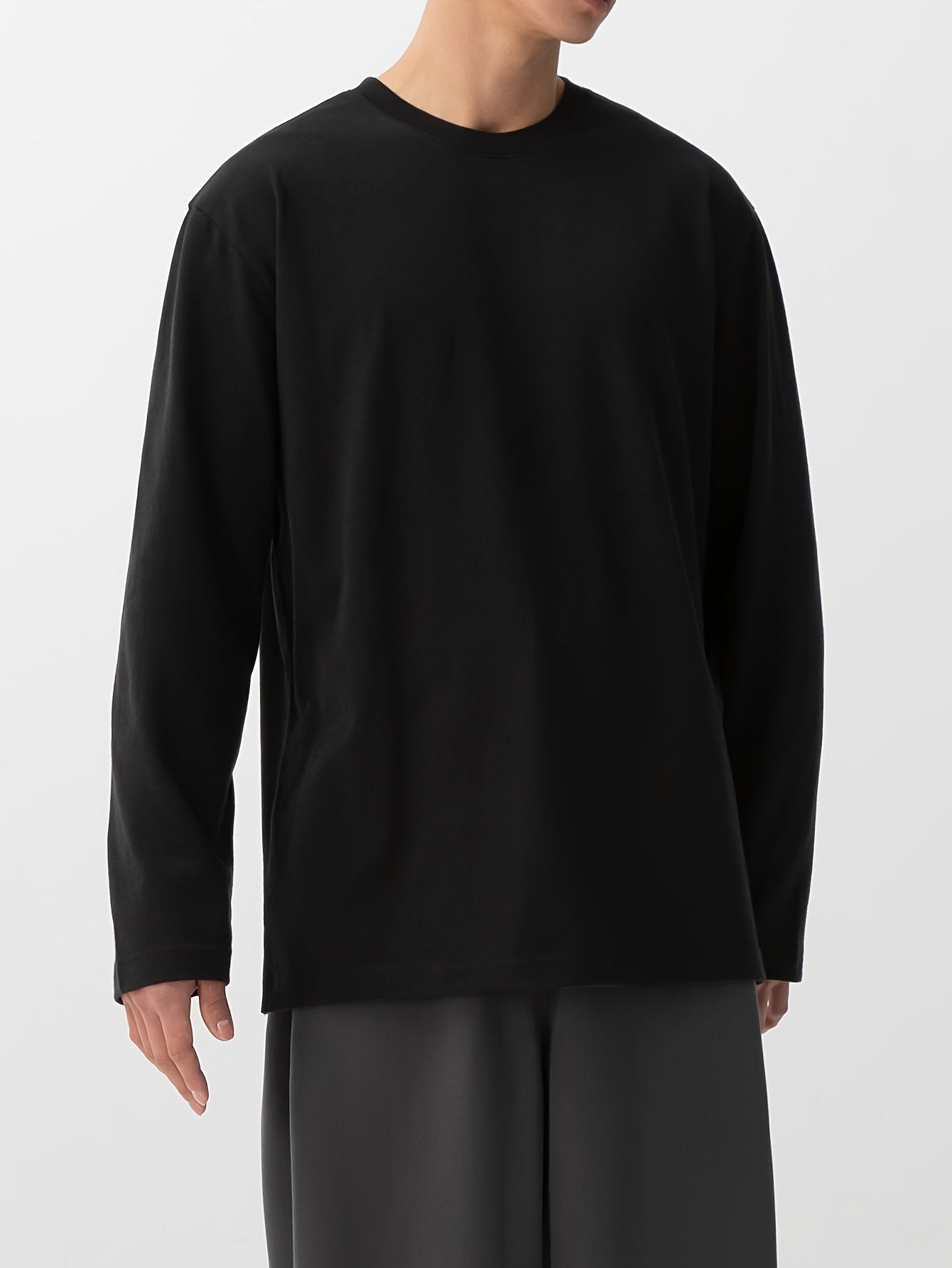 Erkaklar uchun 100% paxta termal uzun qo'ltiq ko'ylak, yumshoq bo'yin, oddiy kesim.