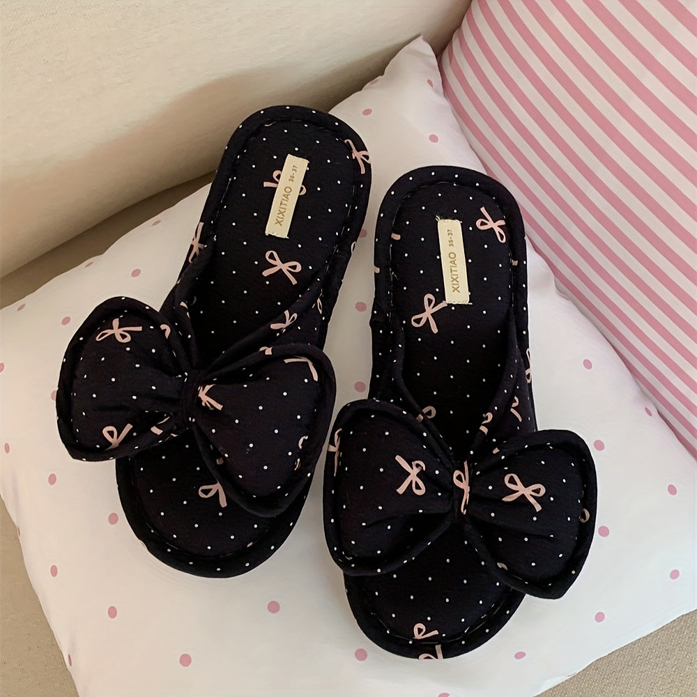 Ayollar uchun yopiladigan ichki choyshablar yumshoq mato bilan bog'langan, qattiq bo'lmagan, shirin va qora ranglarda, yopishqoqsiz