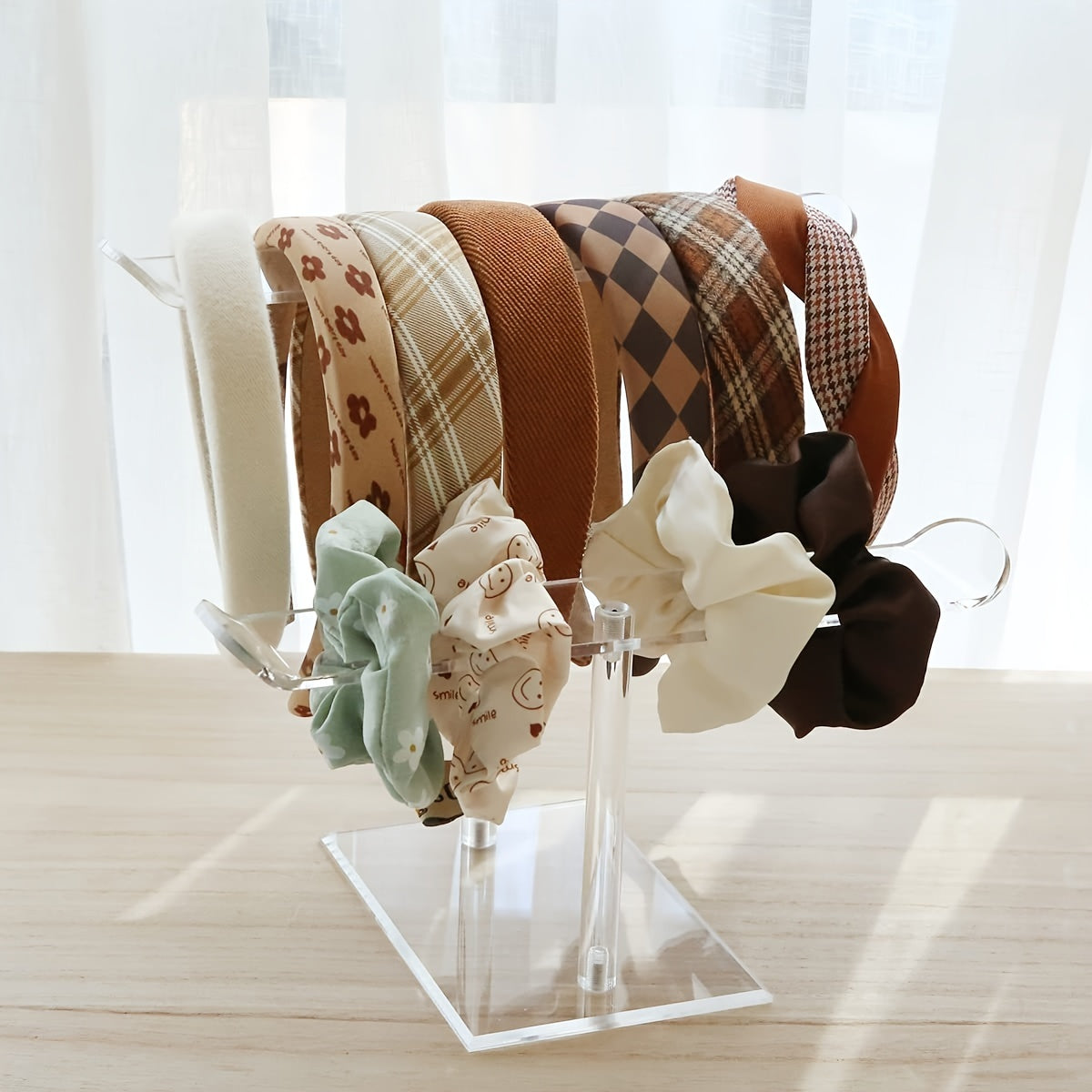 Akril zargarlik buyumlarini tashkil etuvchi, boshbog'lar va aksessuarlar uchun ikki qavatli