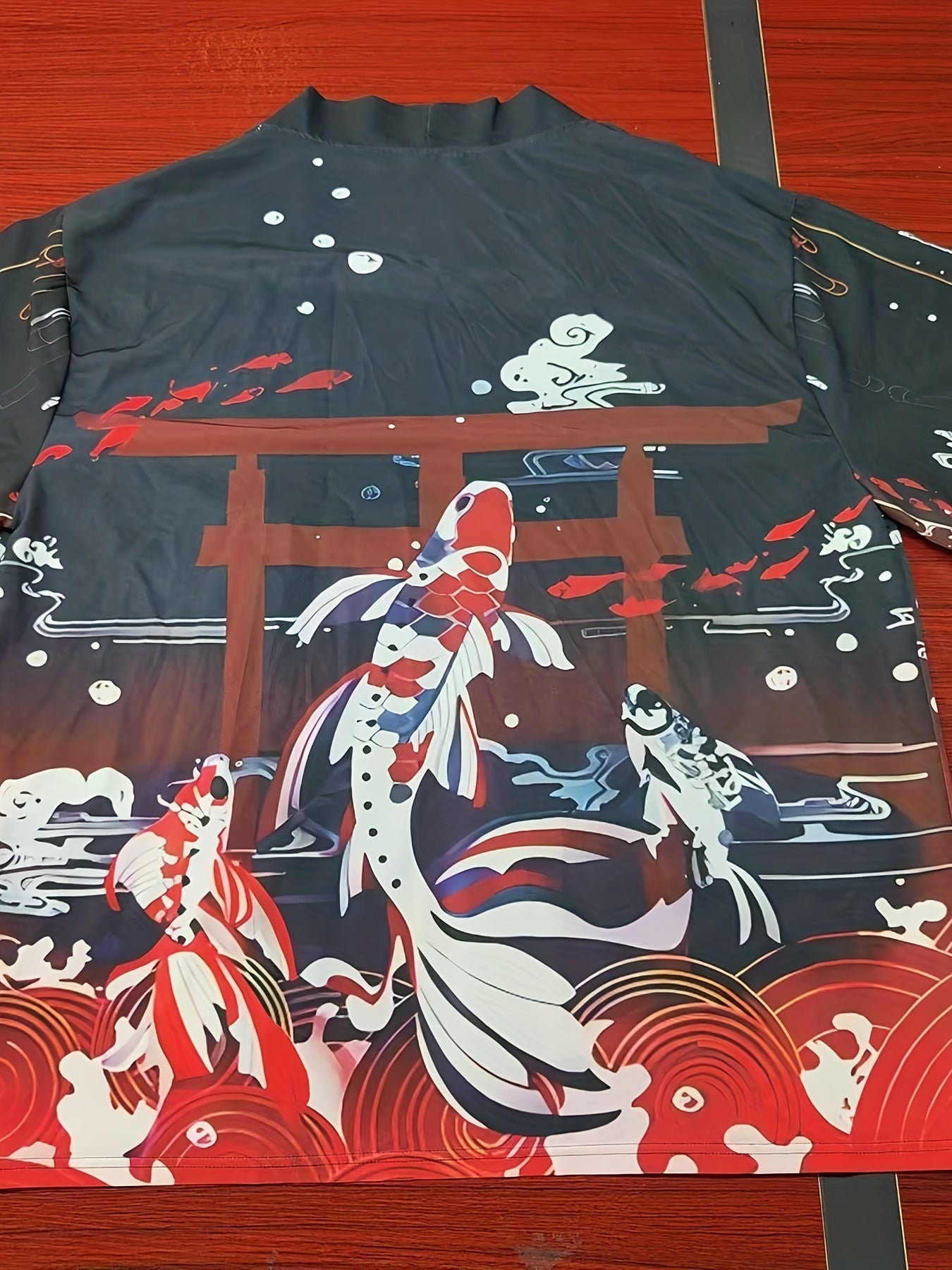 Katta o'lchamdagi erkaklar uchun etnik uslubdagi gullar printi bilan keng fitli kardigan kimono.