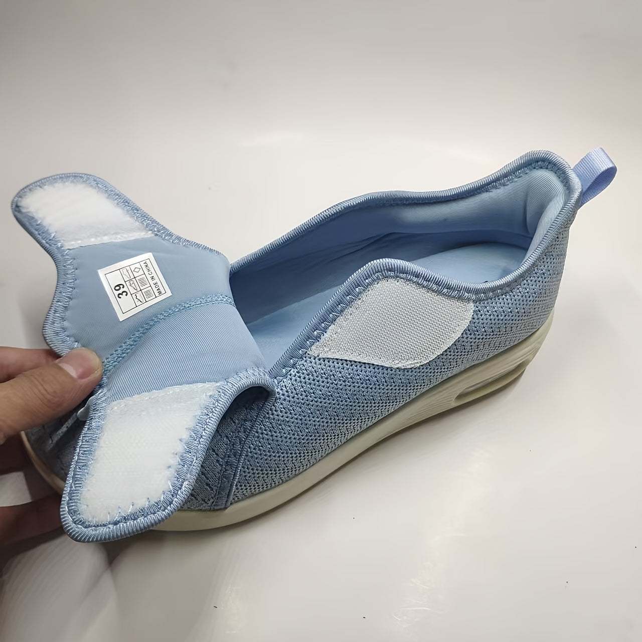 Women's Breathable Mesh Sneakers Lightweight Adjustable Walking Shoes