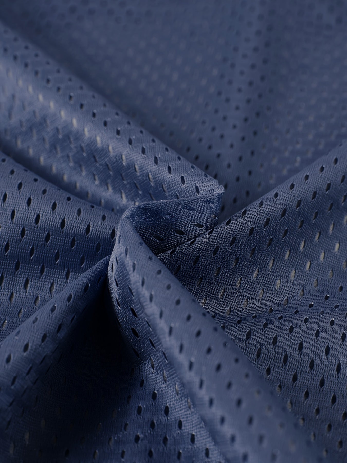 Men's Sleeveless Polyester Jacket with Zipper Pockets Stand Collar for Outdoor Activities