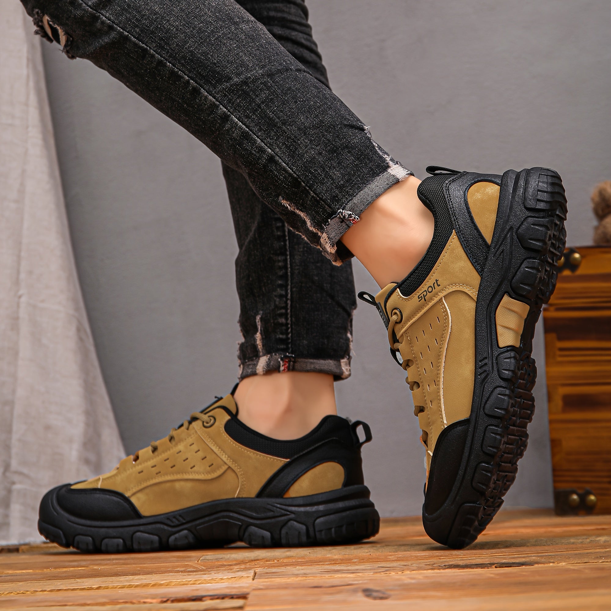 Men's Casual Shoes for Outdoor Sports and Daily Leisure Rubber Sole Low Top