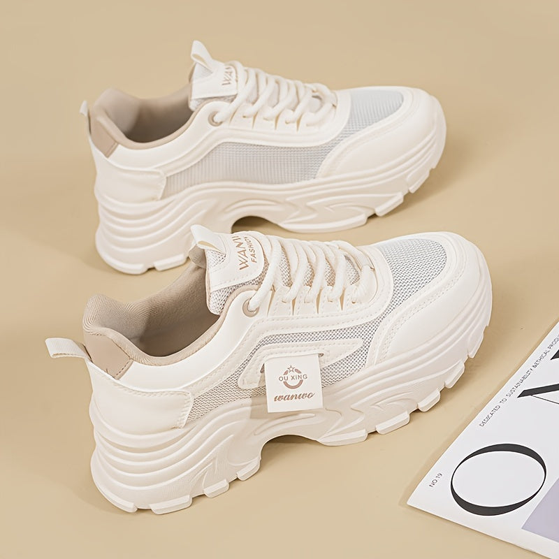 Women's Breathable Casual Flat Sneakers with Lace-Up Closure