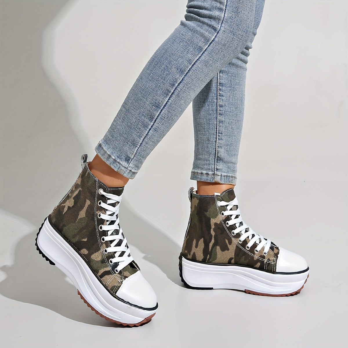 Women's Camouflage High Top Canvas Sneakers With Round Toe Lace Up Platform