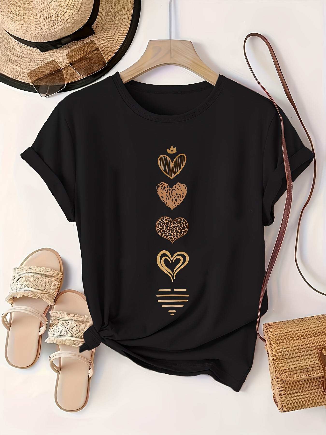Women's Plus Size Black Short Sleeve T-Shirt with Golden Heart Print